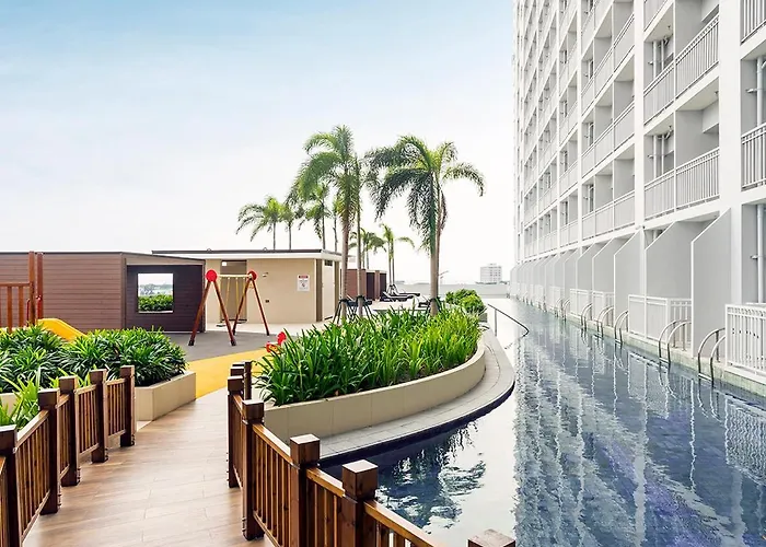 Coast Residences Roxas Boulevard